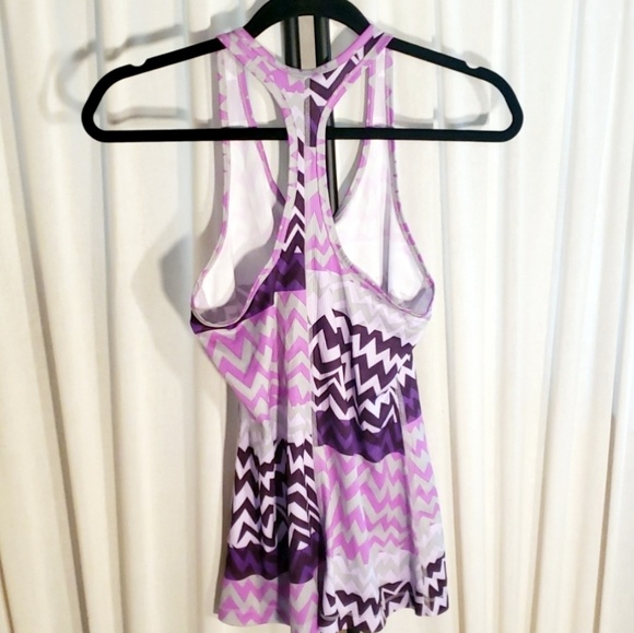 1 Nike Dri-fit Slim Fit tank, size medium. - Picture 2 of 4